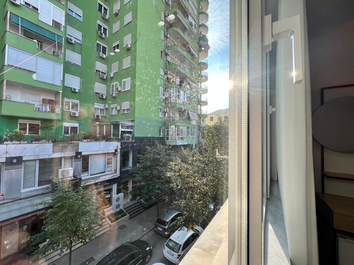 טיראנה Enzo Rooms & Apartment Blloku מראה חיצוני תמונה